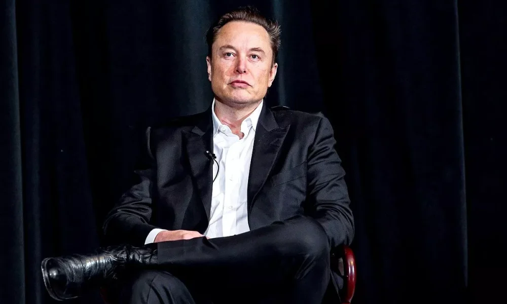 Elon Musk Soon to Launch 'TruthGPT' - Competitor to ChatGPT & Google