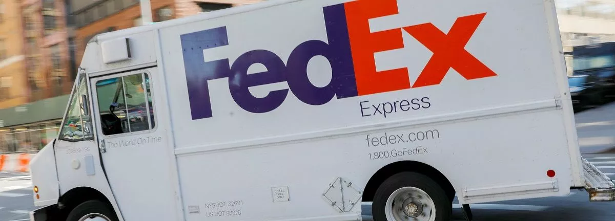 FedEx's First Mother-Daughter Team to Pilot International Flight